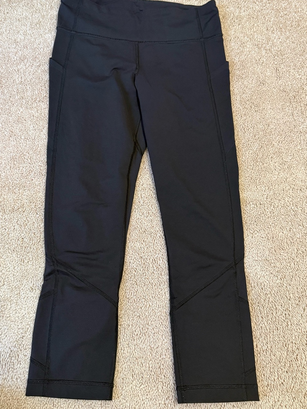 Lululemon cropped leggings